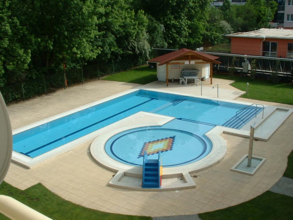 Aqua Wellness Apartments Hajduszoboszlo Room photo